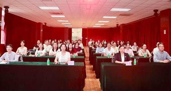 思政铸魂 专业融道 —— 护理学院教工第二党支部举办课程思政专题培训